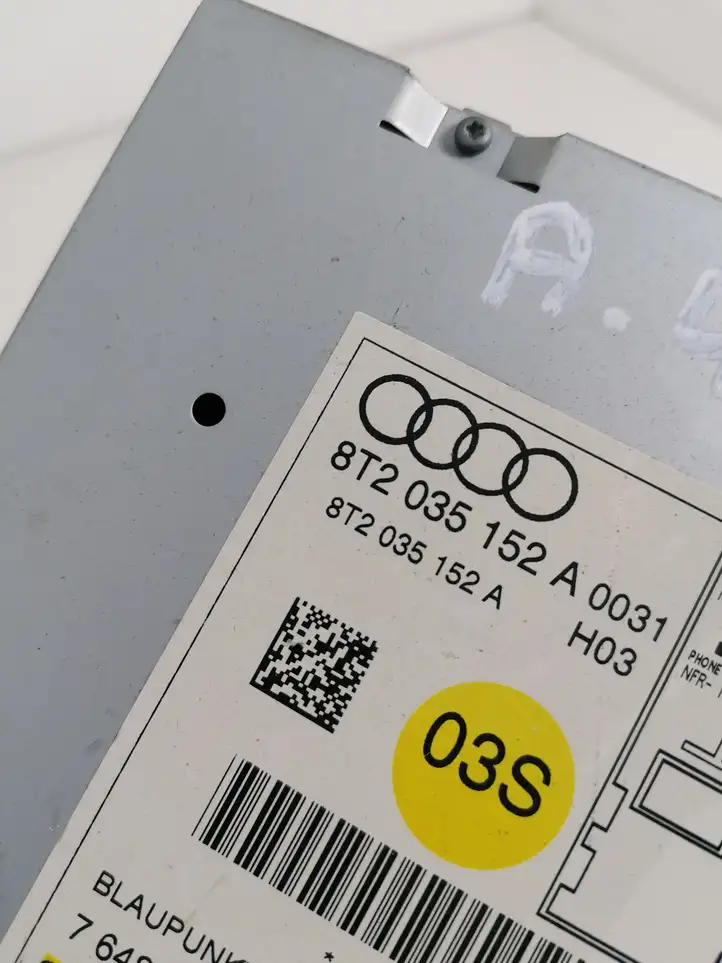 Audi A4 S4 B8 8K (2007 - 2011) 8T2035152A Магнитола / мультимедийная система — фото 3