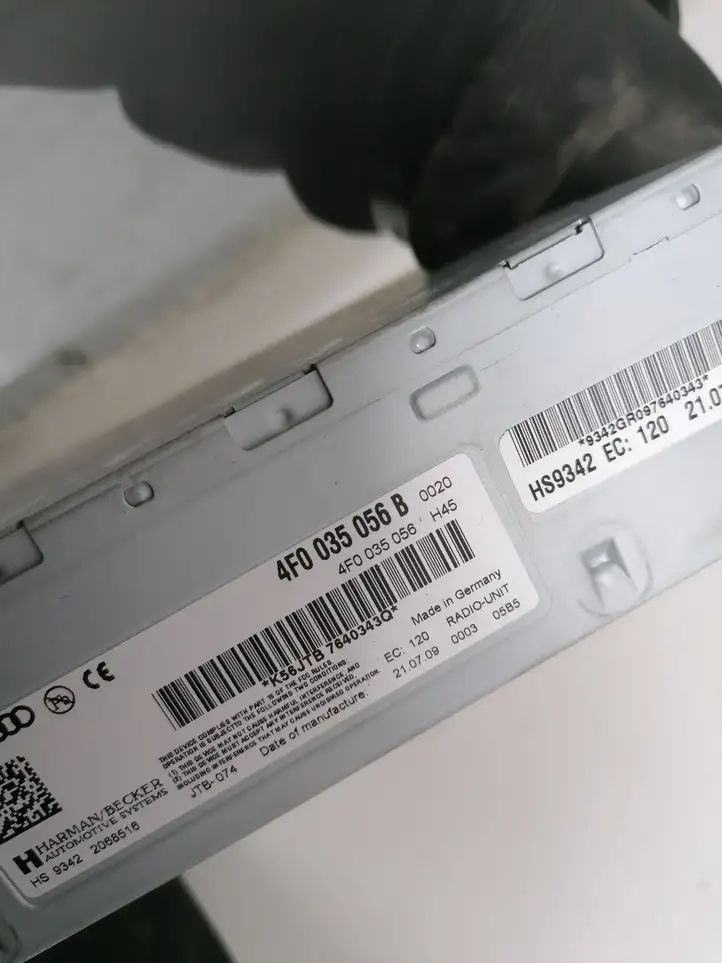 Audi A6 S6 C6 4F (2008 - 2011) 4F0035056B Усилитель звука — фото 3