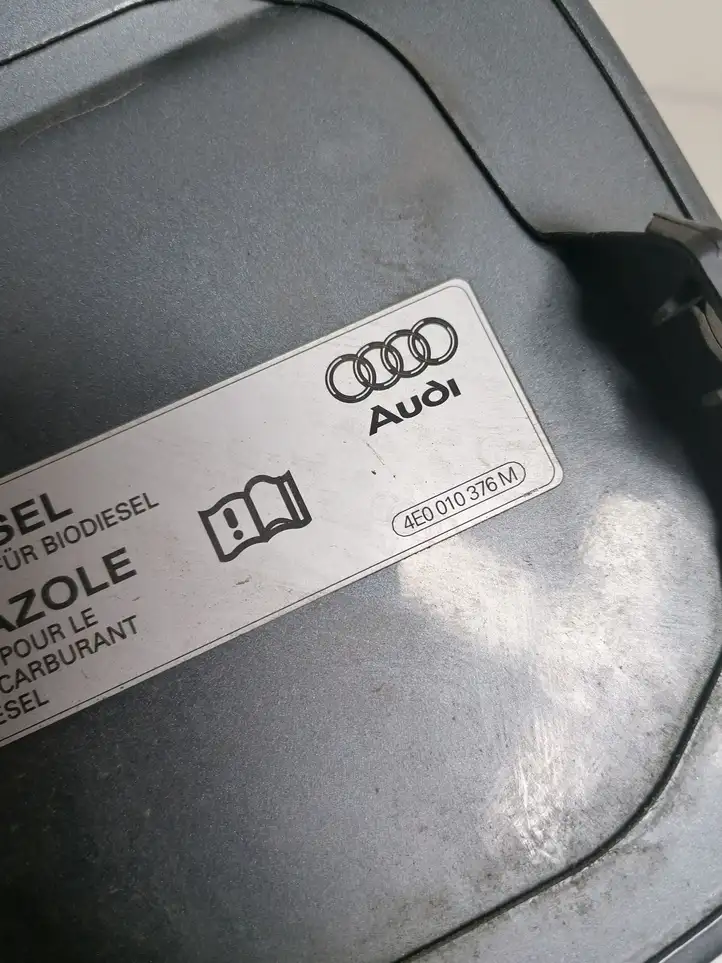 Audi A4 S4 B7 8E 8H (2004 - 2009) 4E0010376M Крышка топливного бака — фото 3
