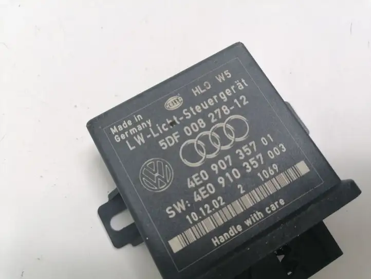 Audi A8 S8 D3 4E (2002 - 2005) 4E0910357 Блок управления светом — фото 2