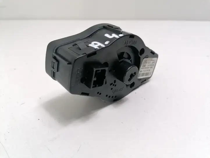 Audi A4 S4 B8 8K (2007 - 2011) 8K0941531G Включатель фонарей — фото 3