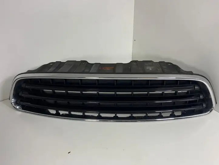 Mini Cooper Countryman R60 (2010 - 2016) 9807711 Верхняя решетка радиатора — фото 1