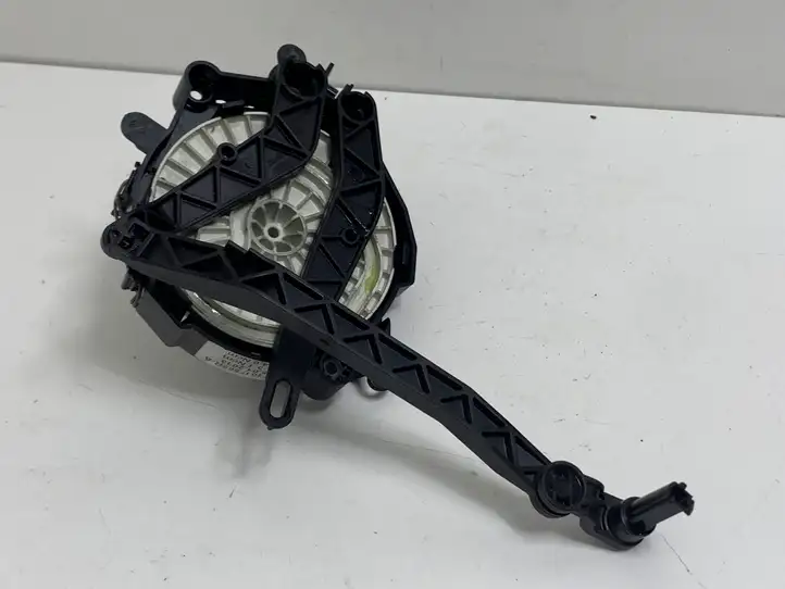 Mini Cooper Countryman R60 (2010 - 2016) 9286871 Двигатель задвижки потока воздуха — фото 3