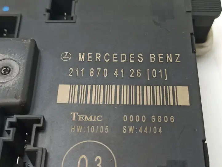 Mercedes-Benz E W211 (2002 - 2009) 2118704126 Блок управления дверью — фото 6