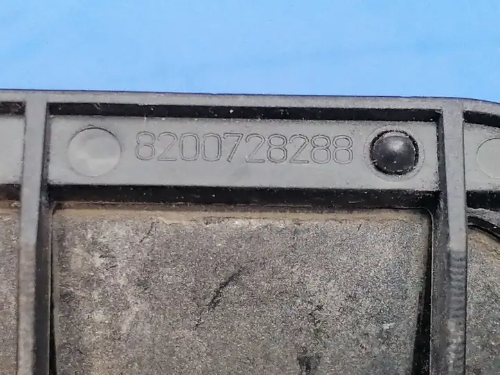 Opel Vivaro (2006 - 2014) 8200728288 Вентиляционная решетка кузова — фото 3