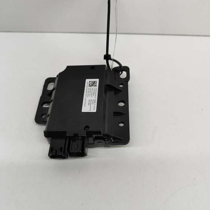 Tesla Model 3 (2017 - 2023)  109329500A Блок управления USB