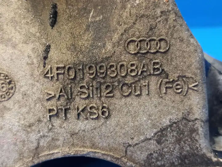 Audi A6 S6 C6 4F (2004 - 2008) 4F0199308AB Кронштейн двигателя — фото 10