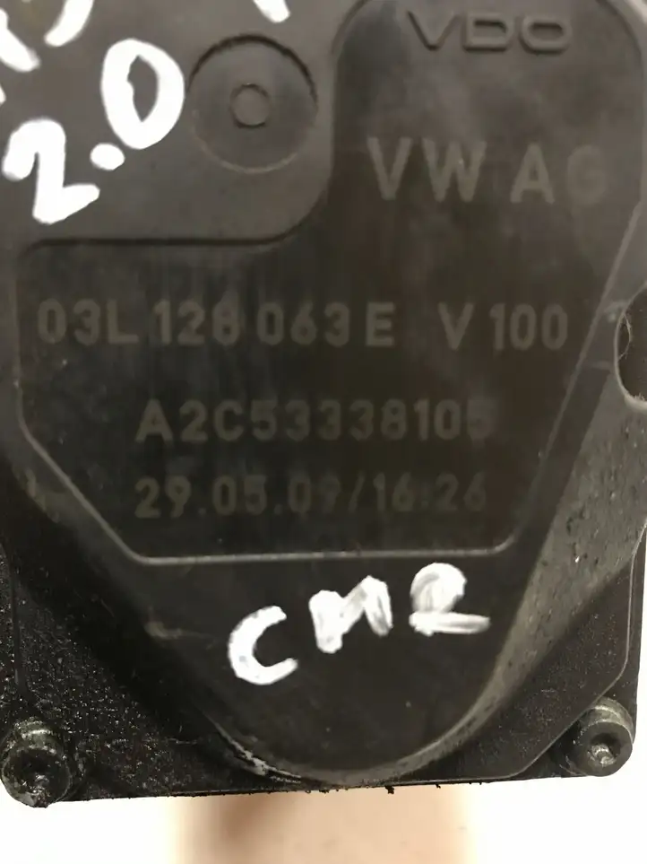 Audi A3/S3 8P (2008 - 2013) 03L128063E Дроссельная заслонка — фото 2