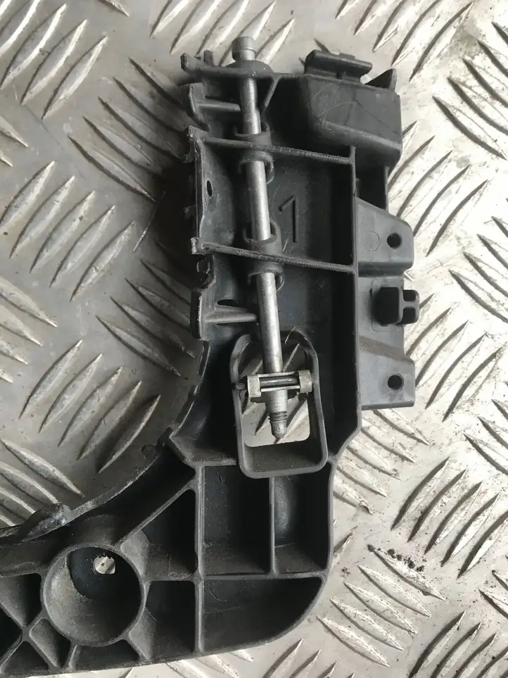 Audi A3/S3 8P (2008 - 2013) 8P4807378B Кронштейн заднего бампера — фото 4