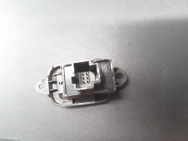 Volvo V50 (2004 - 2008) 30774163 Кнопка стеклоподъемников — фото 3