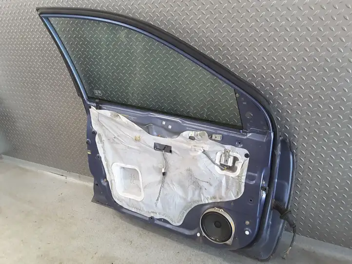 Honda Civic (2001 - 2005) Дверь — фото 6