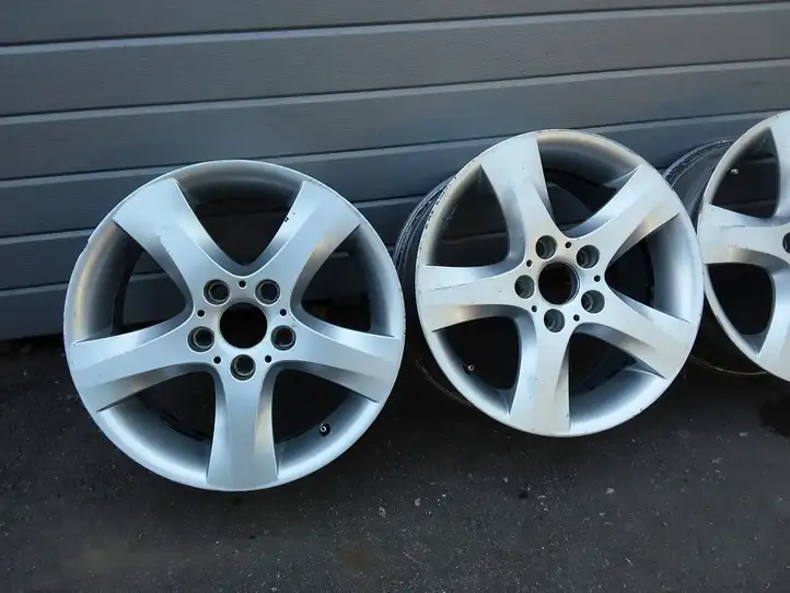 BMW 1 E81 E87 (2004 - 2011) 6775622 Легкосплавный колесный диск R17 — фото 3