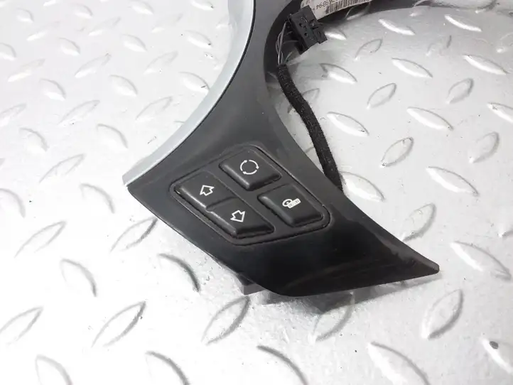 BMW 1 E81 E87 (2004 - 2011) 6769894 Кнопки на рулевом колесе — фото 3