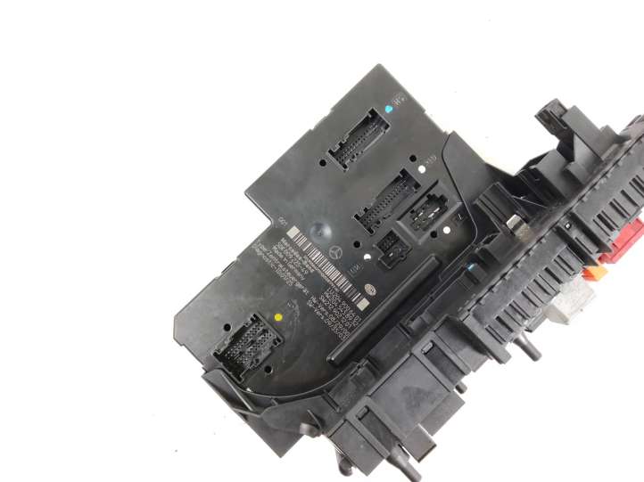 Mercedes-Benz C W204 (2007 - 2014)  2049006401 Блок управления SAM