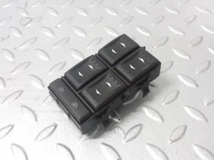 Ford Mondeo Mk III (2000 - 2007) 1S7T14A132BE Блок кнопок стеклоподъемников — фото 1