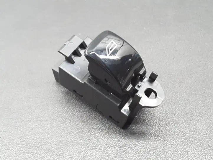 Volvo XC90 (2014 - 2019) 31376458 Блок кнопок стеклоподъемников — фото 1