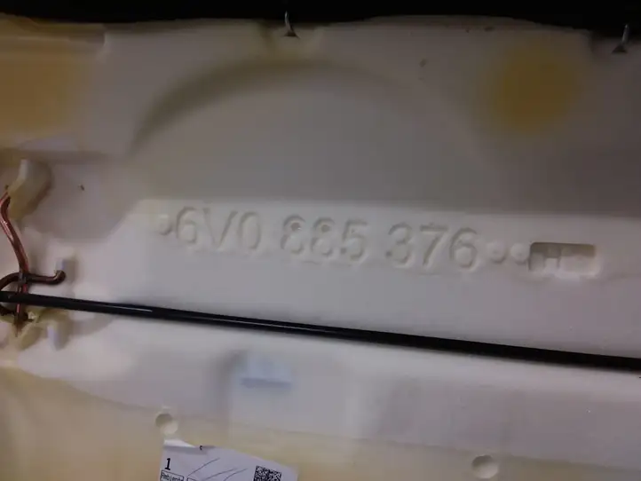 Skoda Fabia Mk3 (NJ) (2015 - 2021) 6V0885376H Второй ряд сидений — фото 4