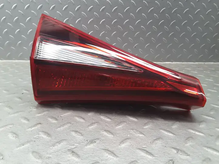 Hyundai i20 (BC3 BI3) (2020 - ) 92403Q0000 Задний фонарь в крышке багажника — фото 3