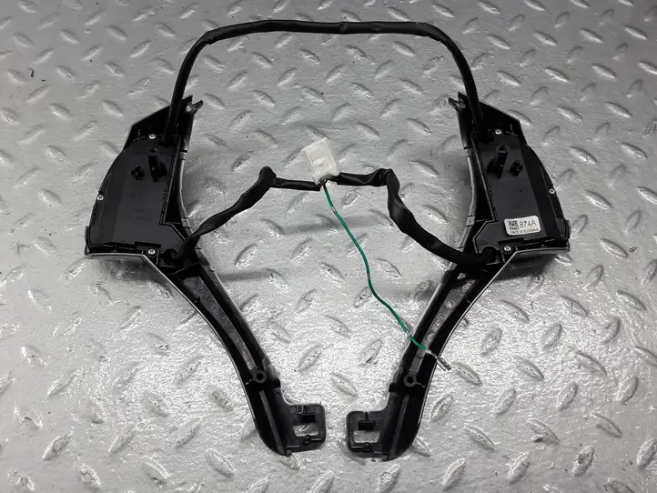Nissan Pulsar (2014 - 2018) 255504BC3A Кнопки на рулевом колесе — фото 5