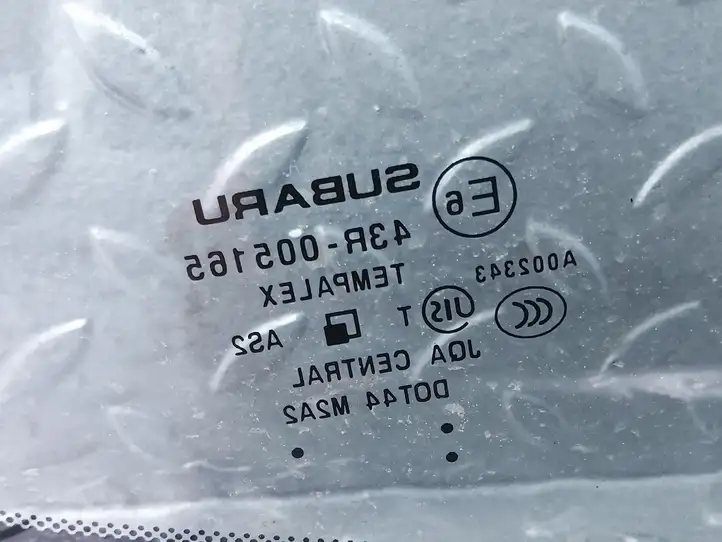 Subaru Forester SJ (2013 - 2018) 65209SG040 Заднее боковое стекло — фото 2