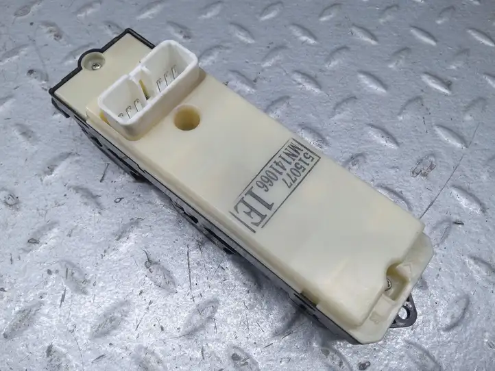 Mitsubishi Grandis (2003 - 2012) 515077 Кнопка стеклоподъемников — фото 6
