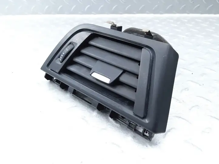 BMW 3 F30 F35 F31 (2012 - 2018) 9218550 Боковой воздушный дефлектор — фото 1