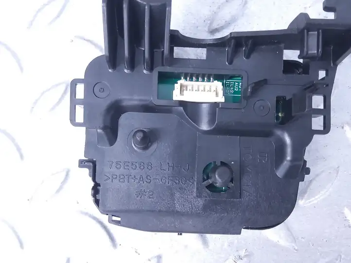 Toyota RAV 4 (XA40) (2012 - 2018) 75E566 Кнопки на рулевом колесе — фото 3