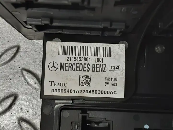 Mercedes-Benz E W211 (2002 - 2009) A2115453801 Блок предохранителей — фото 7