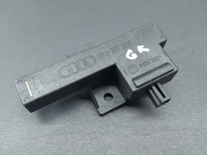 Audi A8 S8 D4 4H (2010 - 2014) 8K0907247 Антенна системы Keyless — фото 1