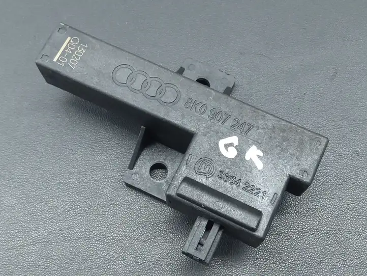 Audi A8 S8 D4 4H (2010 - 2014) 8K0907247 Антенна системы Keyless — фото 2