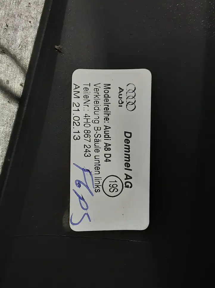 Audi A8 S8 D4 4H (2010 - 2014) 4H0867243F Нижняя обшивка стойки B — фото 6