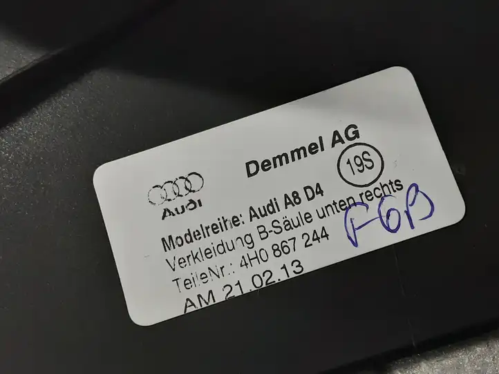Audi A8 S8 D4 4H (2010 - 2014) 4H0867244F Нижняя обшивка стойки B — фото 6