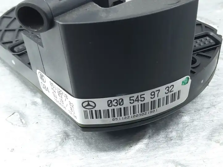 Mercedes-Benz E W211 (2002 - 2009) 0305459732 Датчик угла поворота руля — фото 4