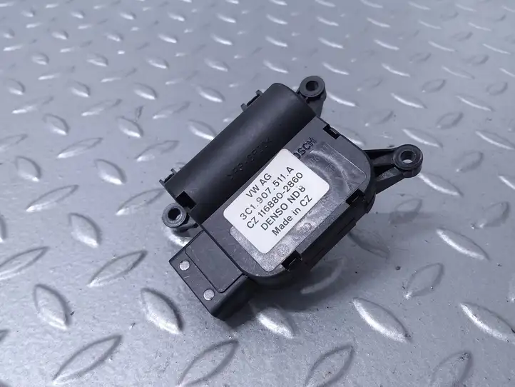 Volkswagen PASSAT CC (2008 - 2012) 3C1907511A Двигатель задвижки потока воздуха — фото 1
