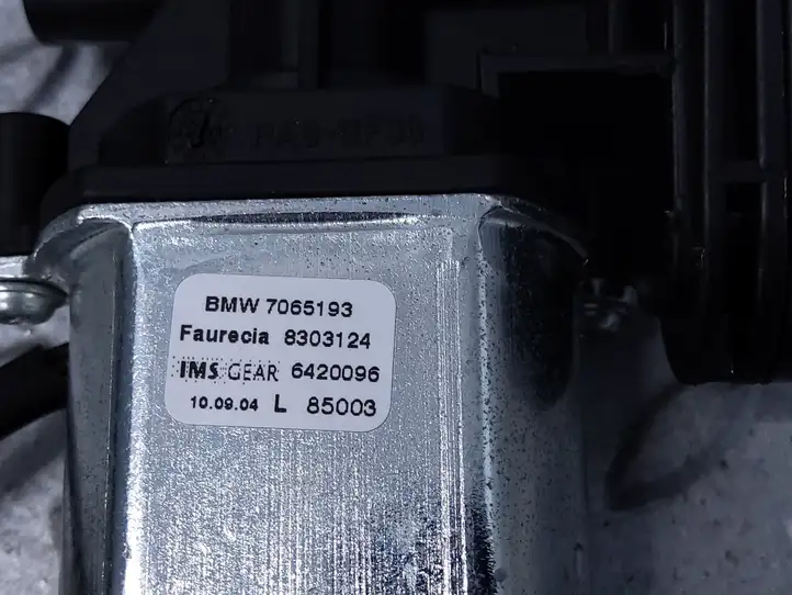 BMW 7 E65 E66 (2001 - 2008) 7065193 Электродвигатель сиденья — фото 2
