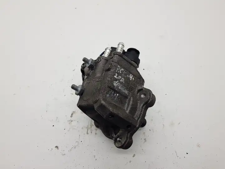 Volkswagen PASSAT B7 (2011 - 2014) 03L130755L Топливный насос — фото 2
