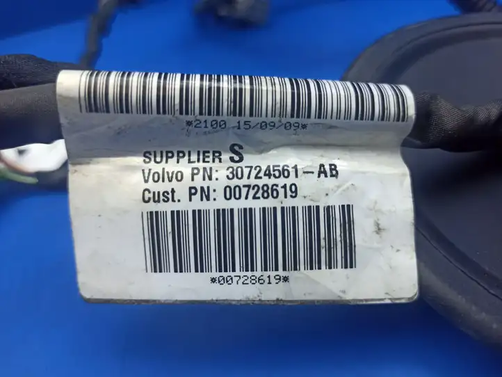 Volvo S40 (2007 - 2012) 30724561AB Прочая электропроводка — фото 10