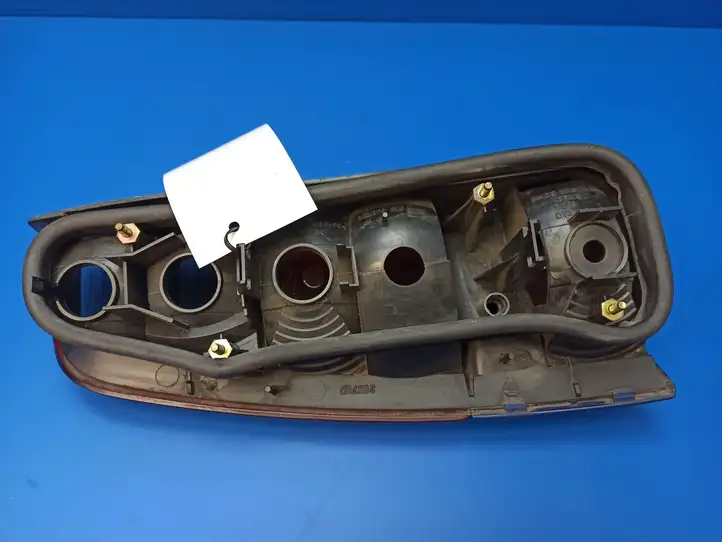 Seat Cordoba (6K) (1999 - 2002) 6K0945112B Задний фонарь в кузове — фото 2