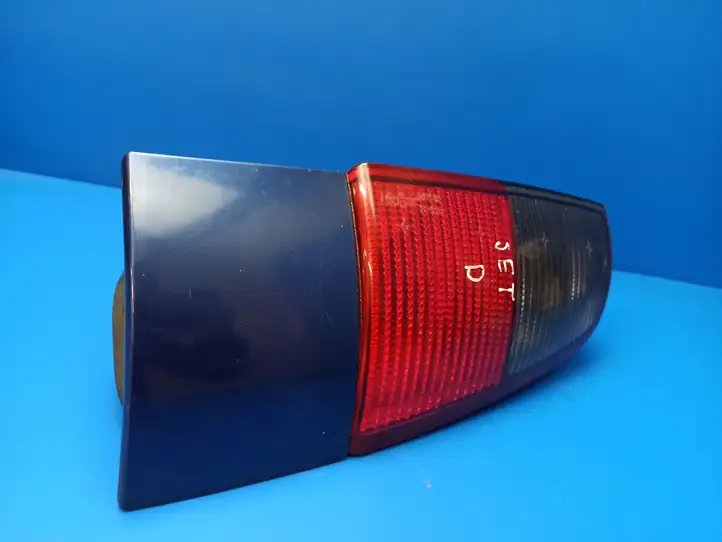 Seat Cordoba (6K) (1999 - 2002) 6K0945112B Задний фонарь в кузове — фото 6