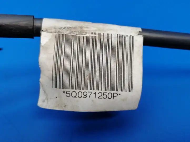 Audi A3/S3 8V (2012 - 2016) 5Q0971250P Минусовой провод аккумулятора — фото 10