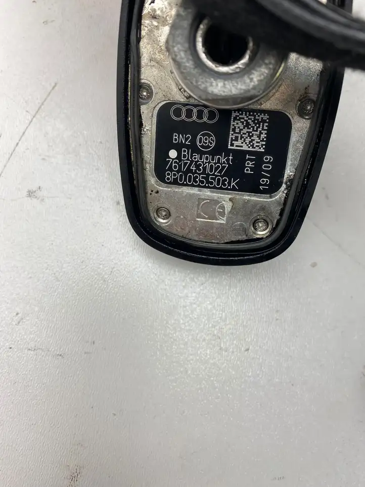 Audi A3/S3 8P (2008 - 2013) 8P0035503K GPS антенна — фото 2