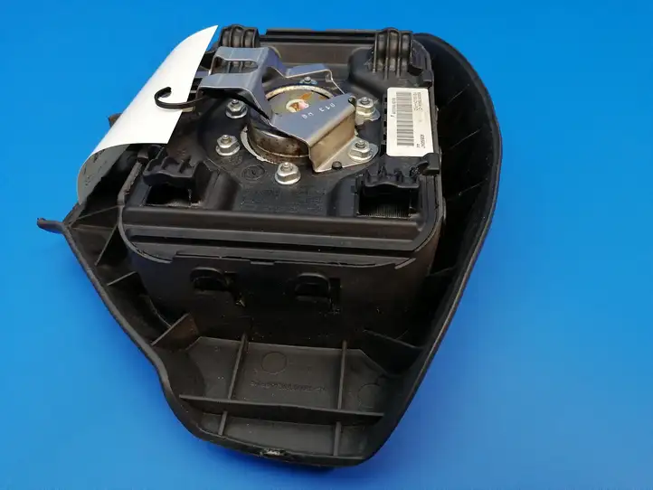 Opel Vivaro (2006 - 2014) 8200676904 Подушка безопасности руля — фото 8