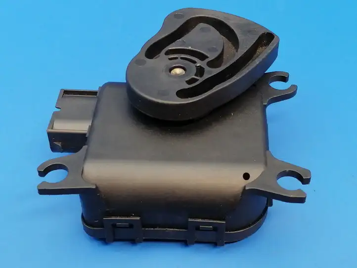 Volkswagen Polo (2001 - 2005) 01328012061 Двигатель задвижки потока воздуха — фото 7