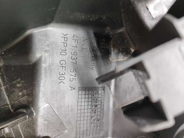 Audi A6 (2004 - 2008)  4F1937575A Крышка ящика предохранителей