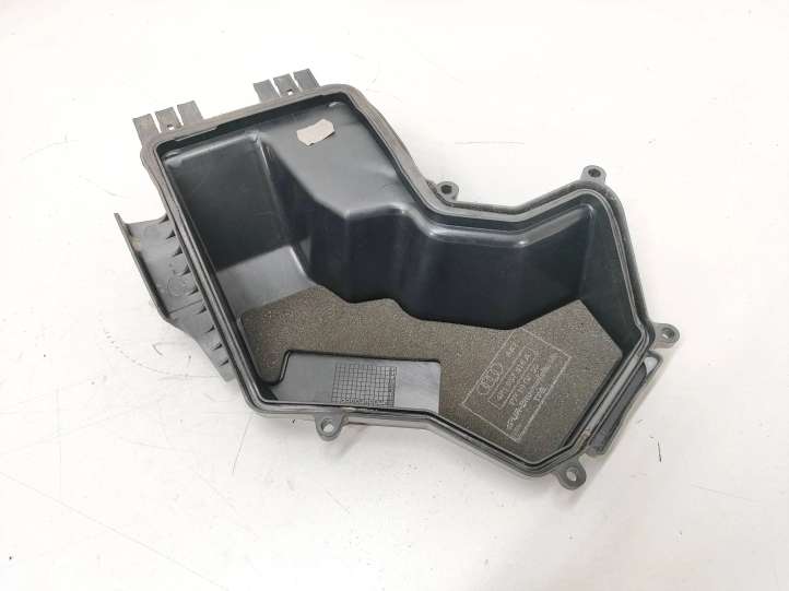 Audi A6 (2004 - 2008)  4F1997578A Крышка ящика предохранителей