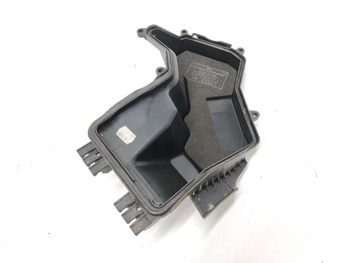 Audi A6 (2004 - 2008)  4F1997578A Крышка ящика предохранителей