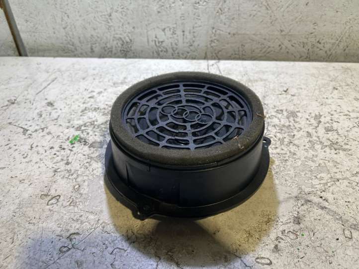 Audi Q5 (2008 - 2012)  8K0035411A Комплект звуковой системы