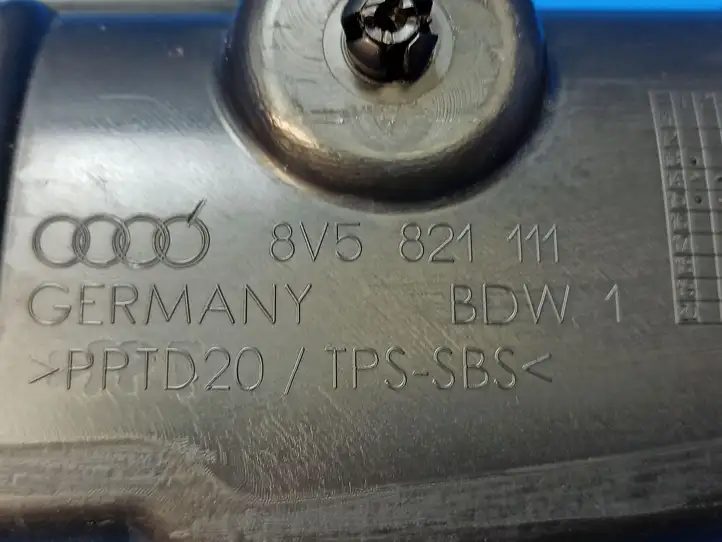 Audi A3/S3 8V (2012 - 2016) 8V5821111 Накладка крыла — фото 4