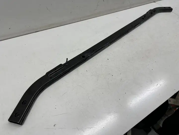 BMW iX3 G08 (2020 - )  8498651 Другая деталь отсека двигателя