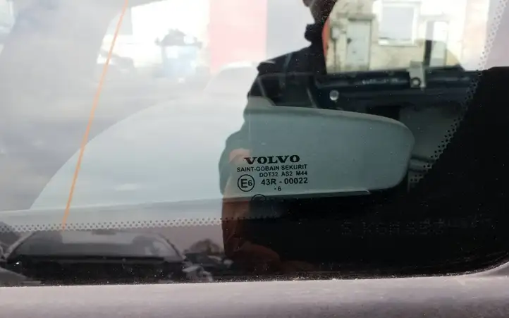 Volvo V50 (2004 - 2008) 43R00022 Заднее боковое стекло — фото 3